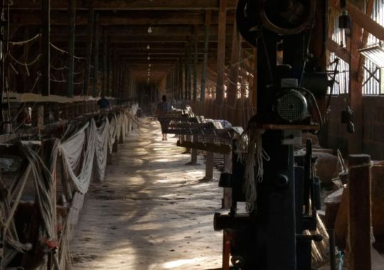 Le bâtiment de corderie au long, 280 mètres de longueur d'un tenant