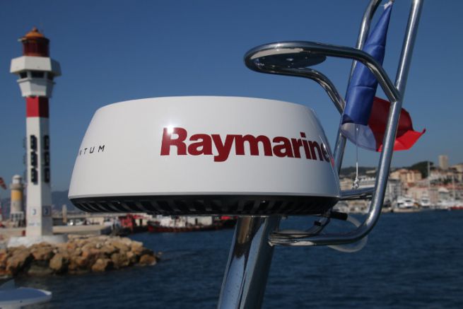 Leggi l'articolo Raymarine pourrait changer de propriétaire