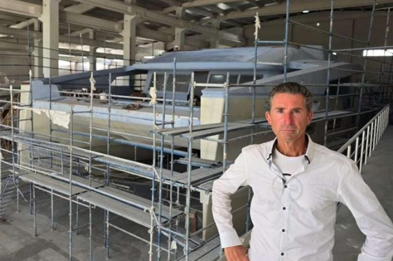 Grant Hudson, Direttore di Sunpower Yachts