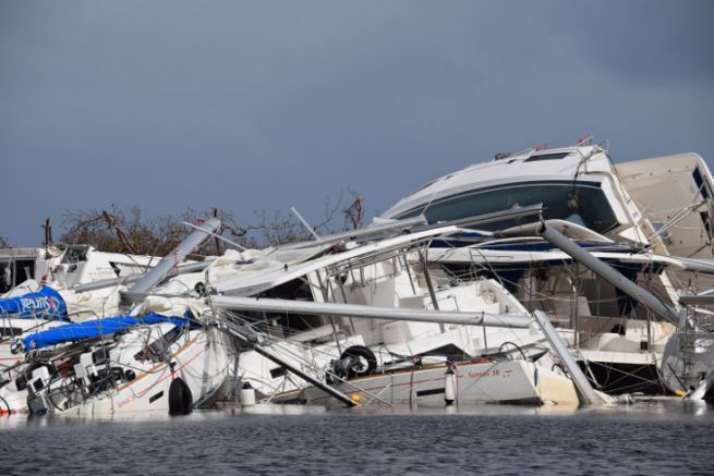 Barche colpite dal ciclone Irma