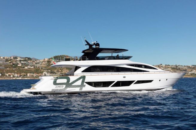 Amer 94 del cantiere Amer Yachts
