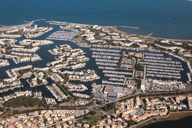 Vista aerea di Port-Camargue