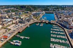 Cherbourg cerca di rivitalizzare il suo porto turistico attirando nuove imprese nautiche